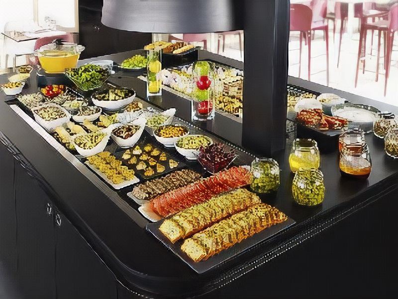 Photo of Others in Saintes