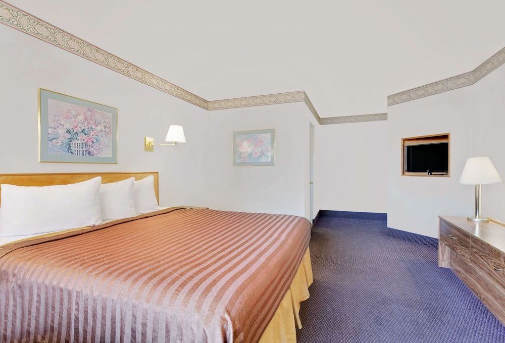 Photo of Bedroom in Page