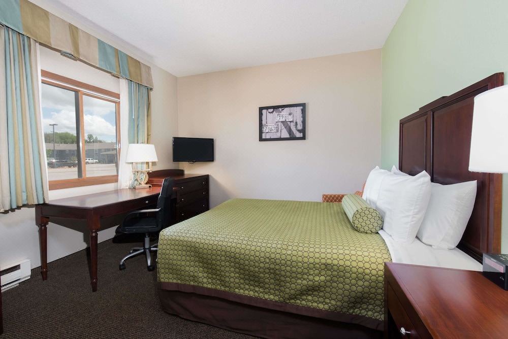 Photo of Bedroom in Pierre