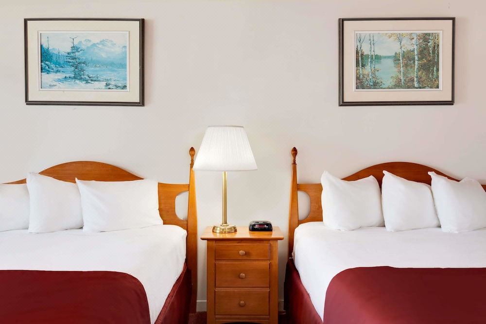 Photo of Bedroom in Gananoque