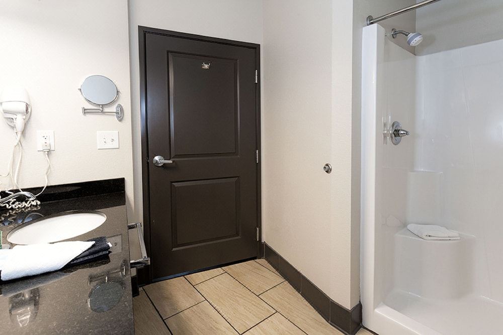 Photo of Bathroom in Park Point