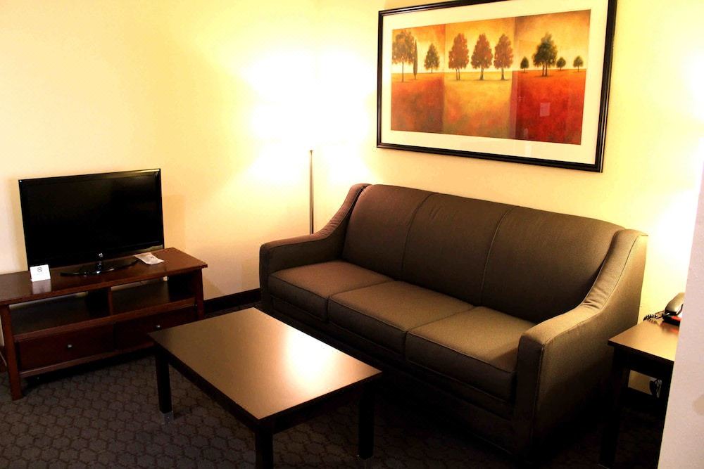Photo of Livingroom in Monroe