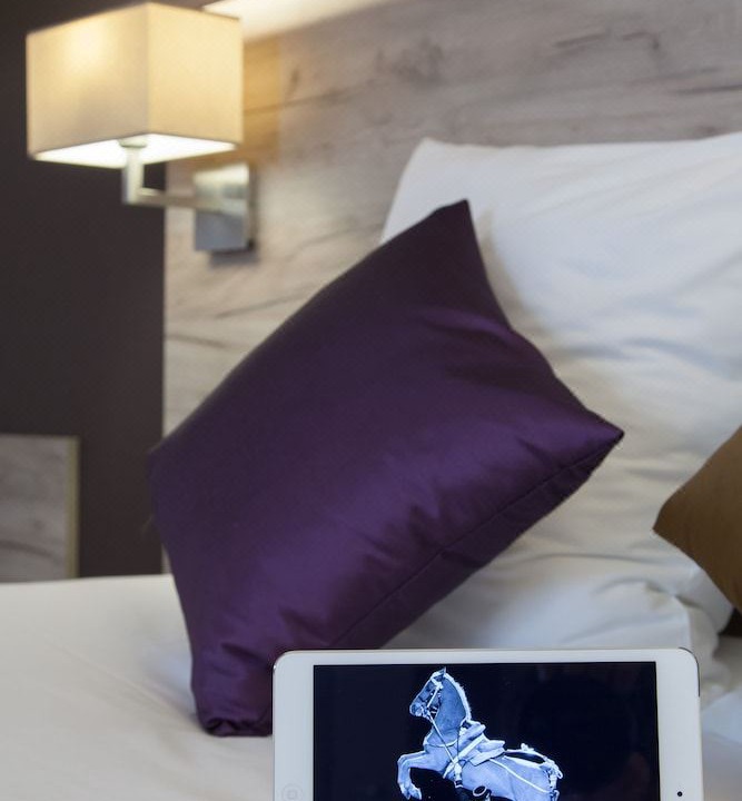 Photo of Bedroom in Distre