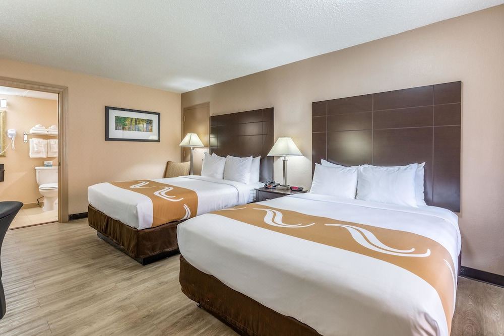 Photo of Bedroom in Pasadena