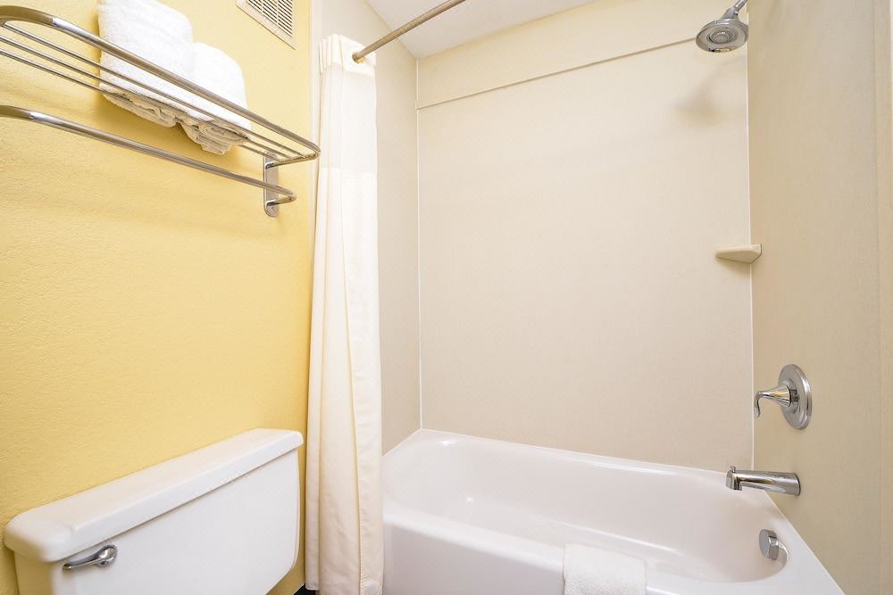 Photo of Bathroom in Center