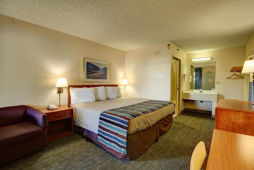 Photo of Bedroom in Buena Park