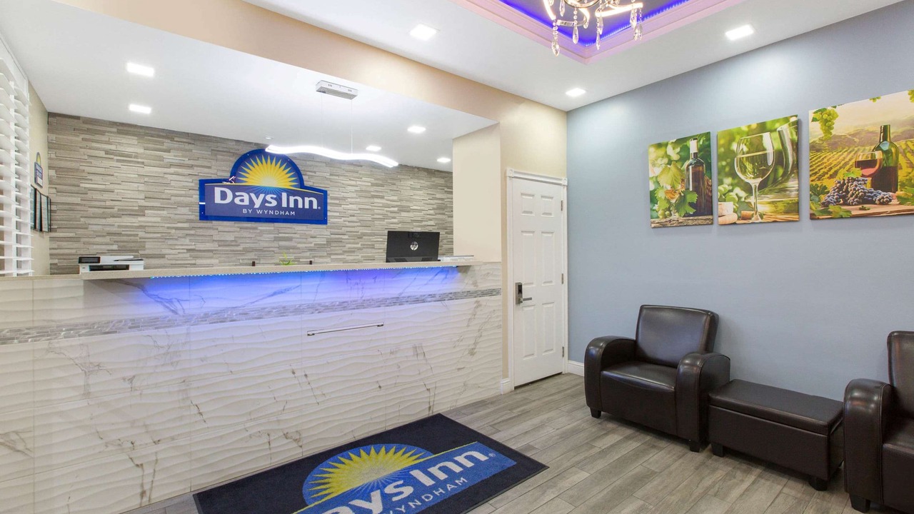 Photo of Livingroom in Ukiah