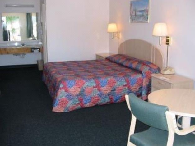 Photo of Bedroom in Metter