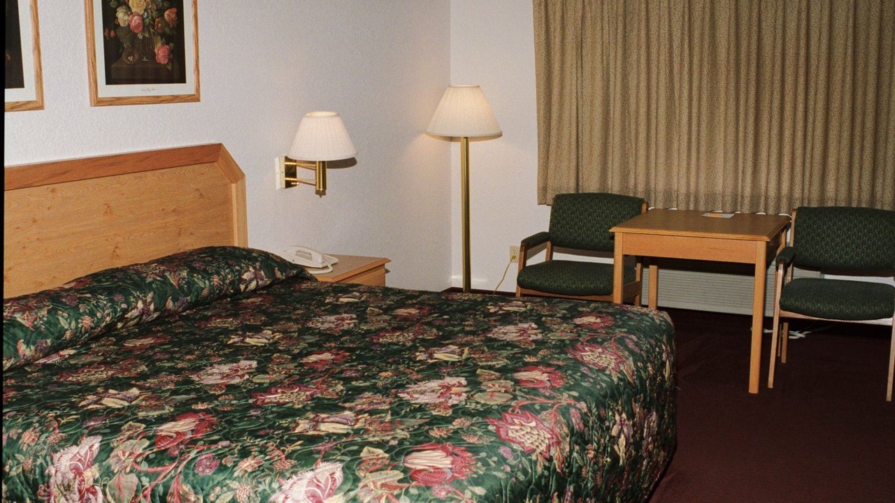 Photo of Bedroom in Clinton