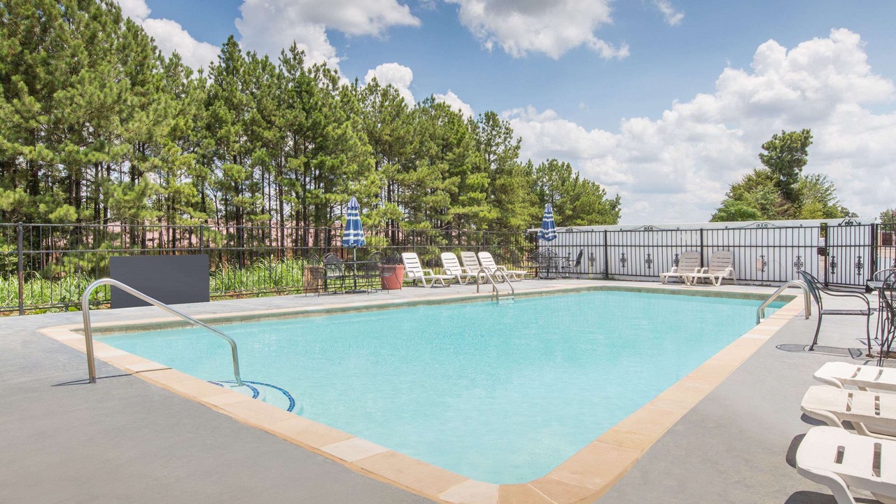 Photo of Outdoor in Marshall