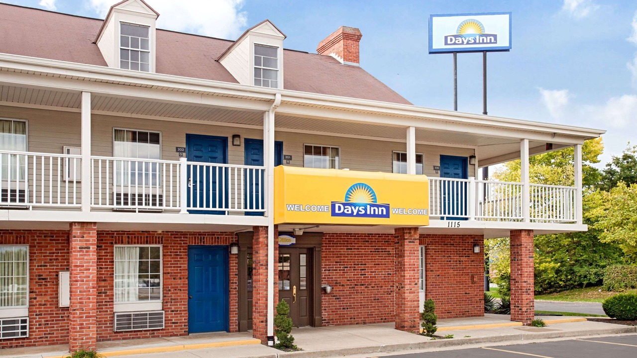 Photo of Buildings in Auburn