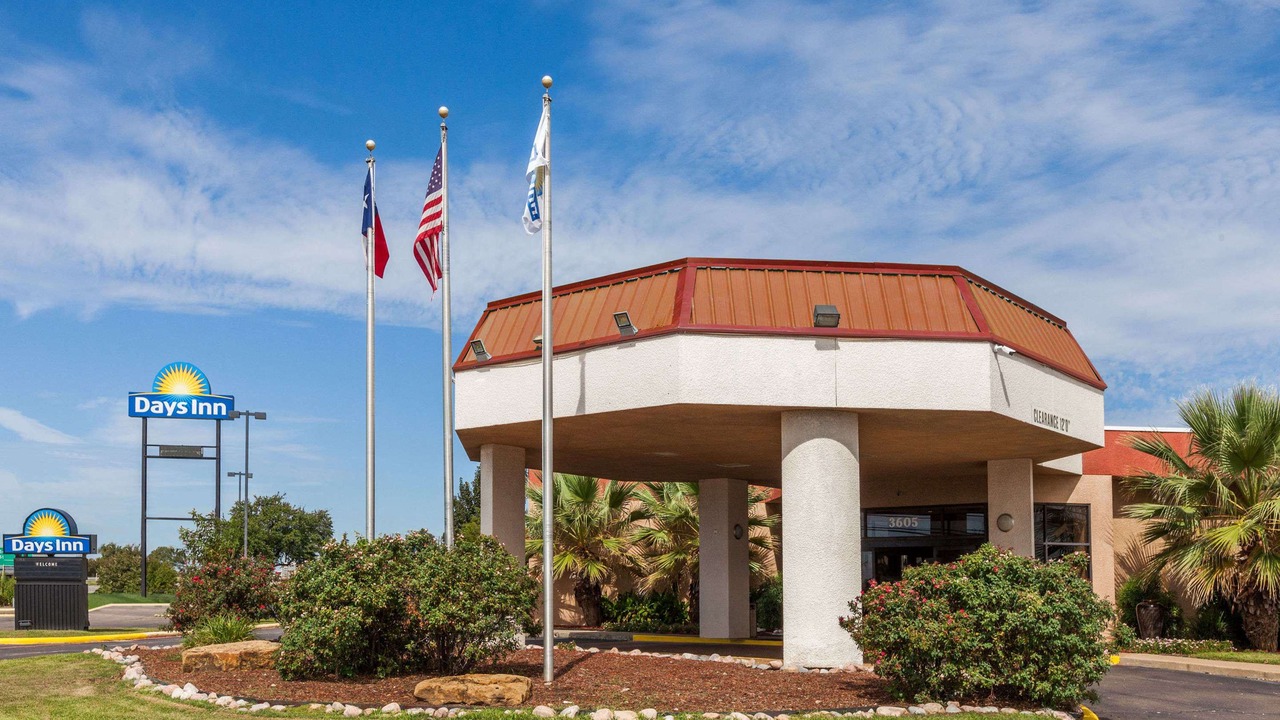 Photo of Buildings in Sherman