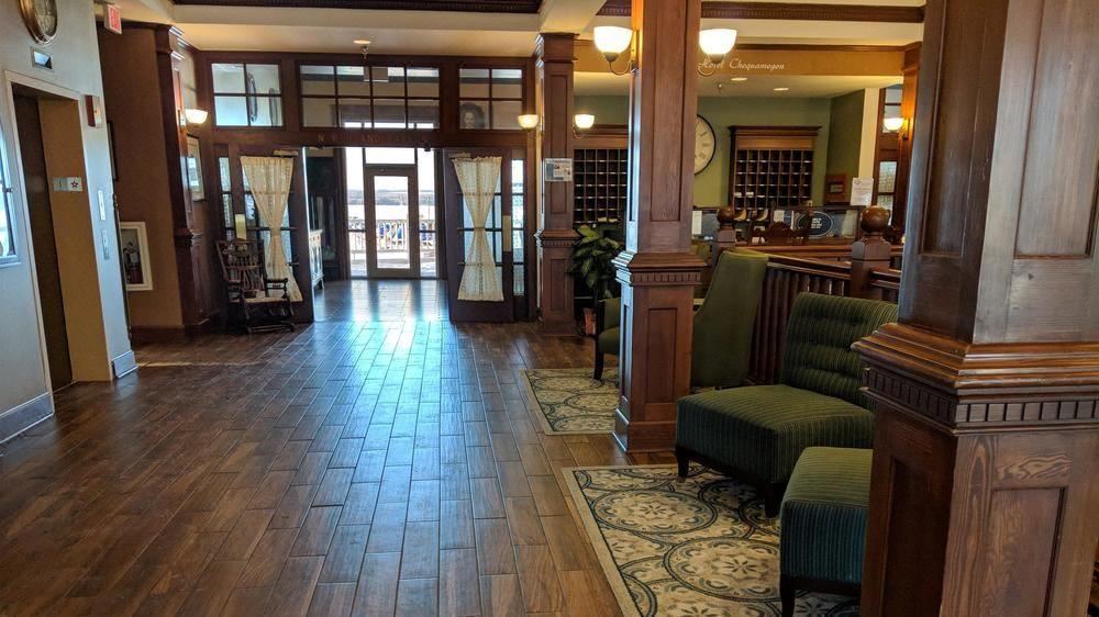 Photo of Livingroom in Ashland