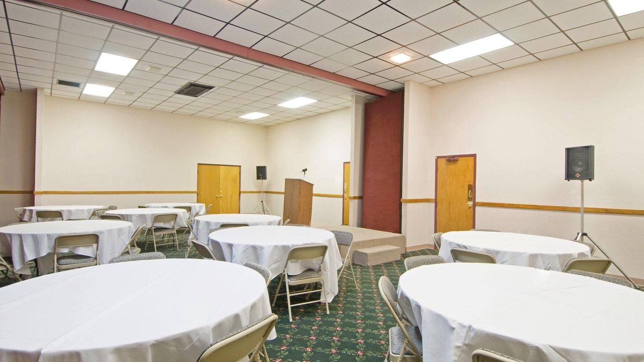 Photo of Others in Shawnee