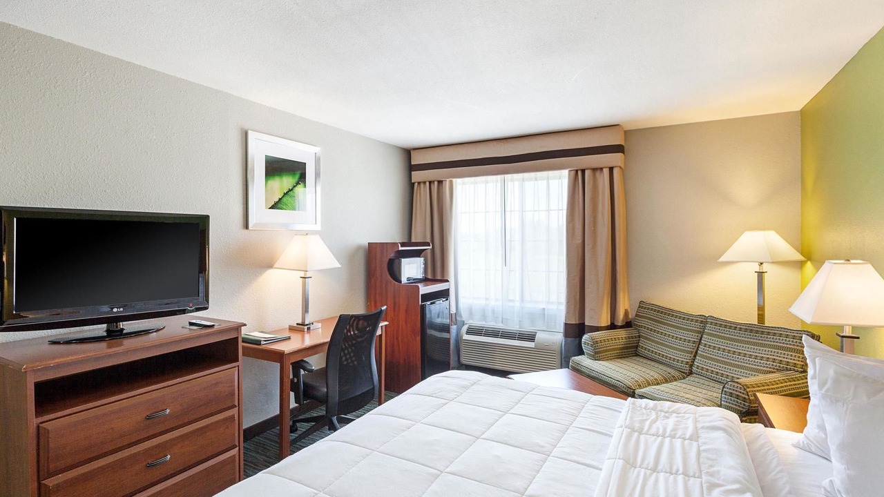 Photo of Bedroom in Mesquite