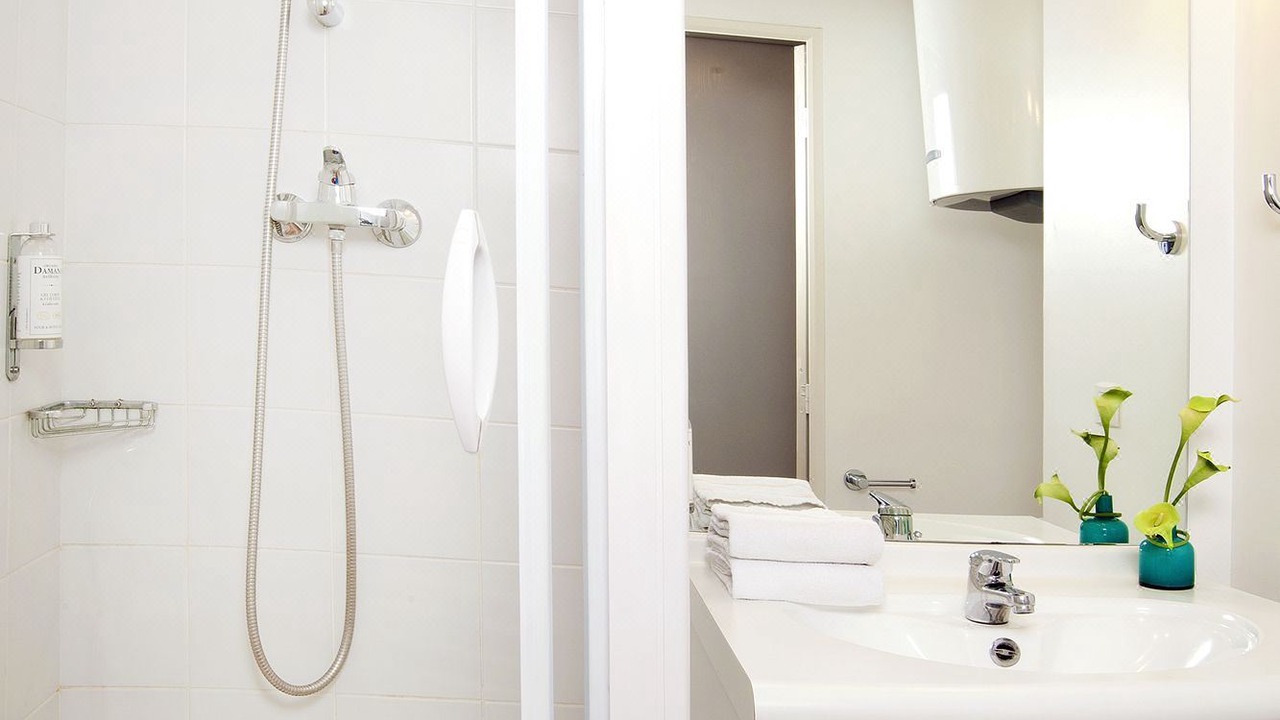 Photo of Bathroom in Saint-Serge