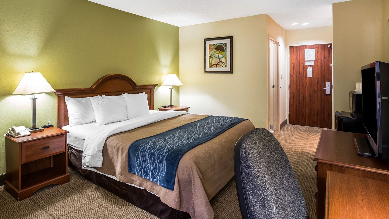 Photo of Bedroom in Darien