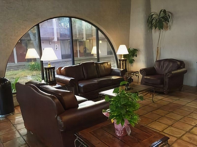Photo of Livingroom in Uvalde