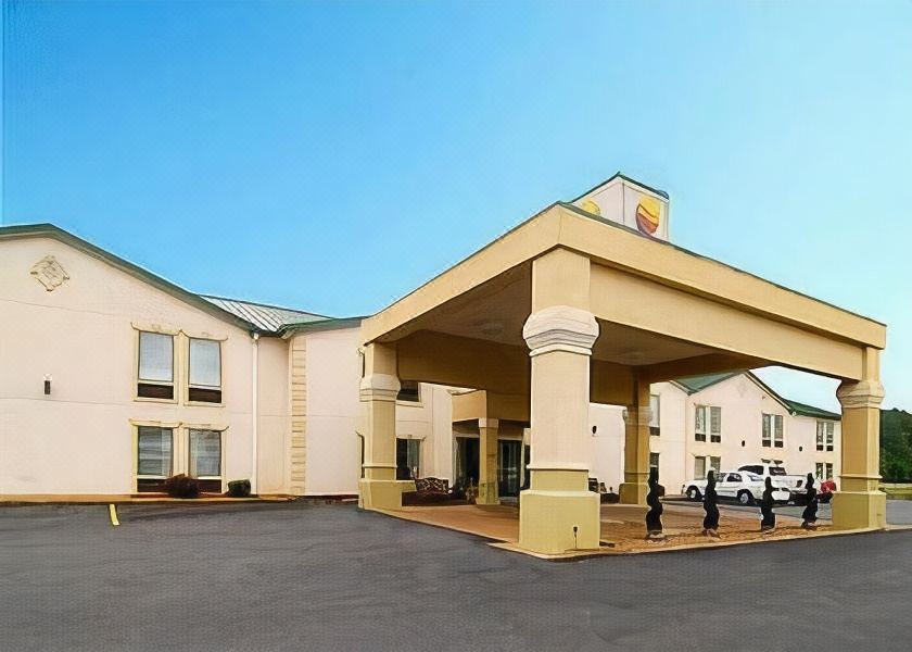 Photo of Buildings in Caddo Valley