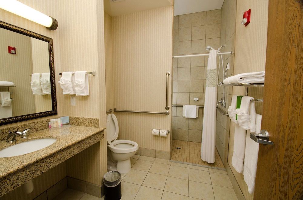 Photo of Bathroom in Allison