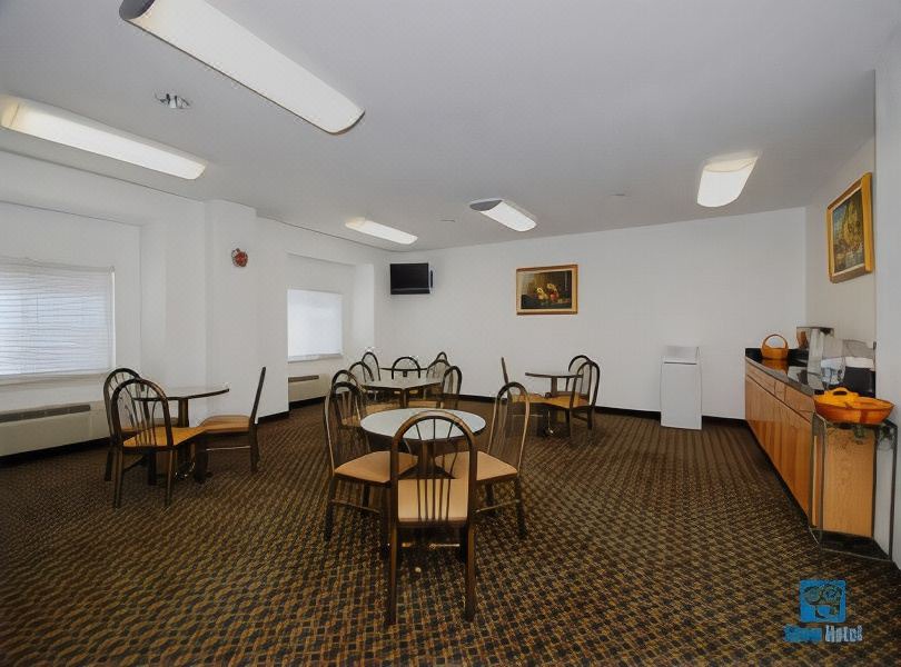 Photo of Livingroom in Roanoke
