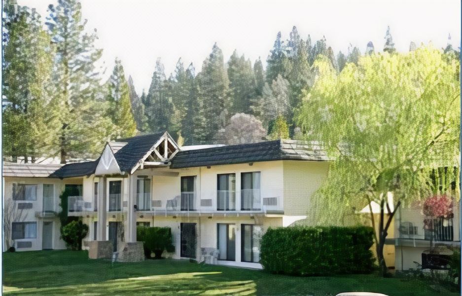 Photo of Buildings in Grass Valley