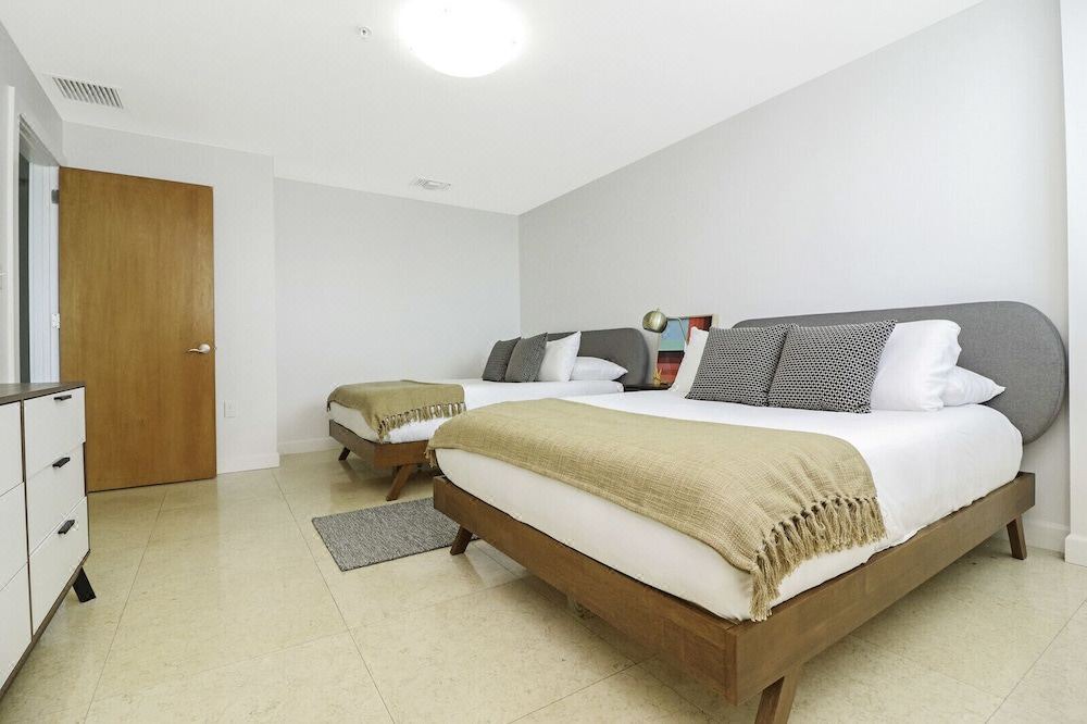 Photo of Bedroom in North Bay Village