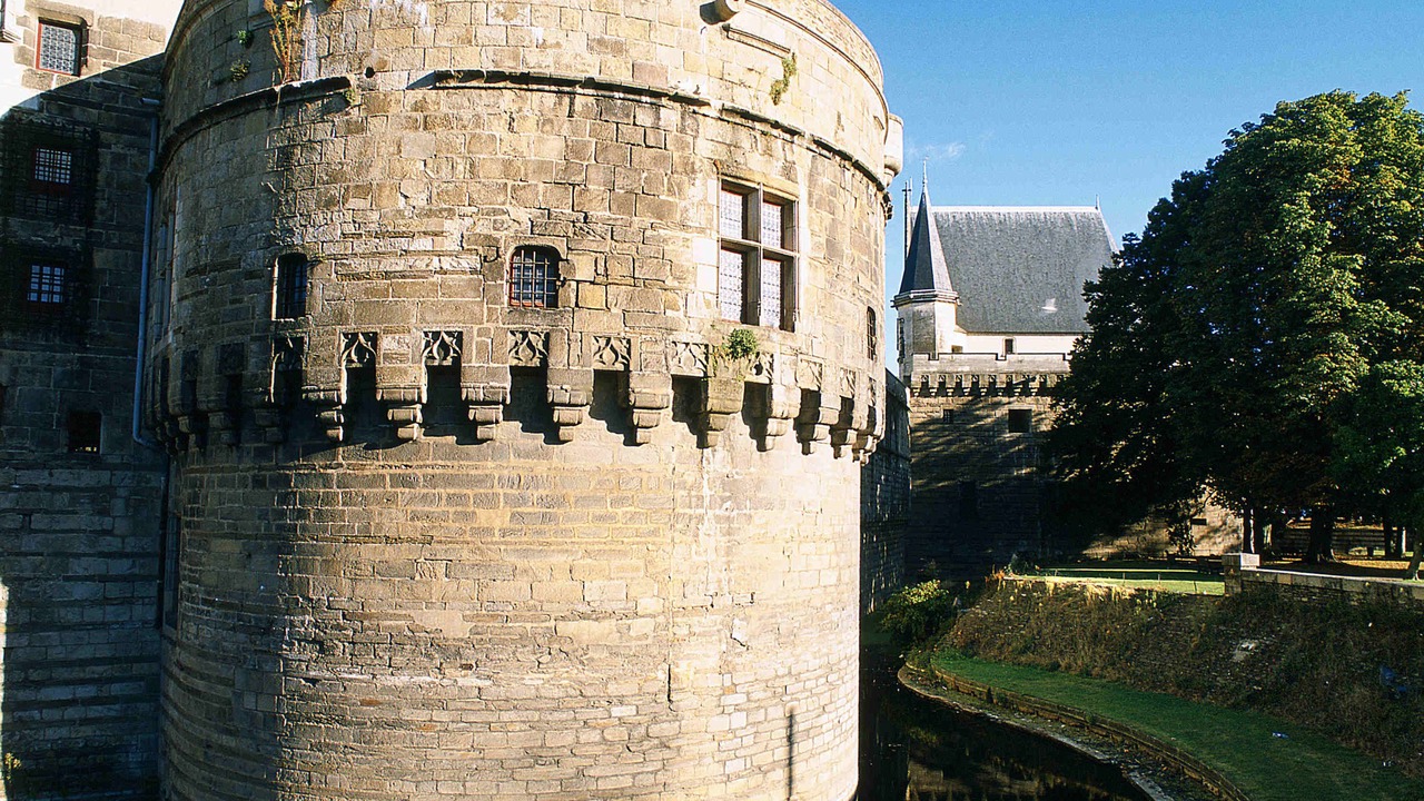 Photo of Buildings in Carquefou