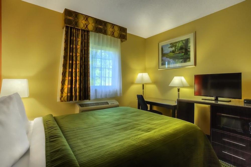 Photo of Bedroom in Fort Payne
