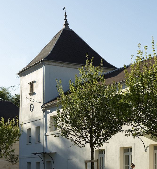 Photo of Buildings in Vineuil-Saint-Firmin