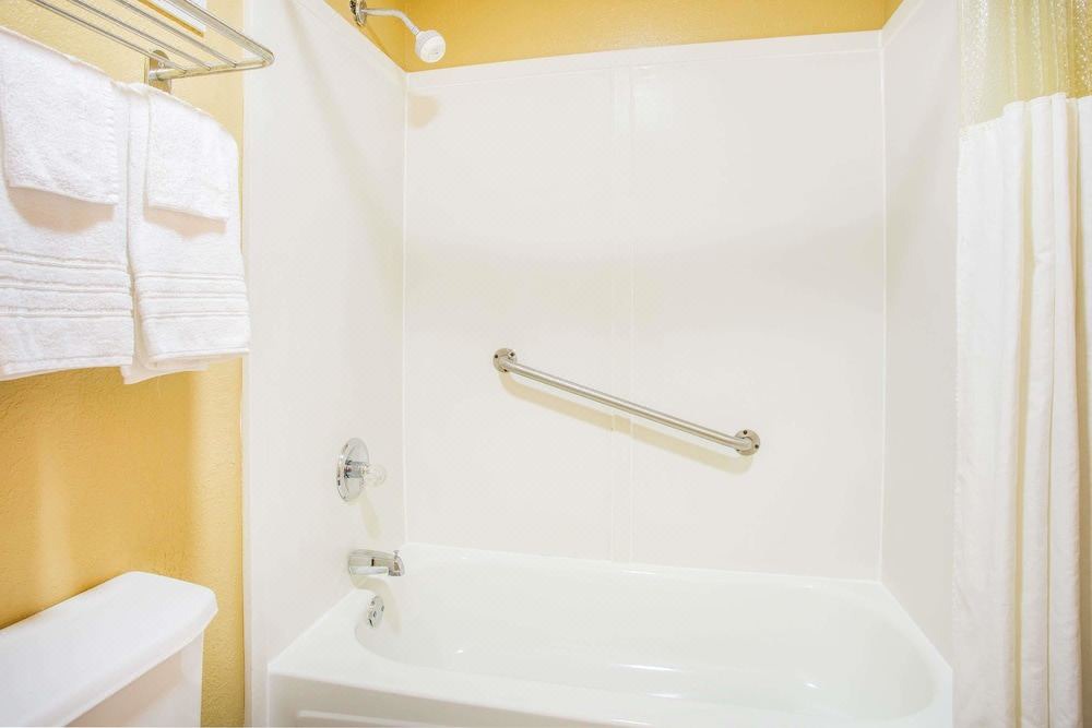 Photo of Bathroom in Athens