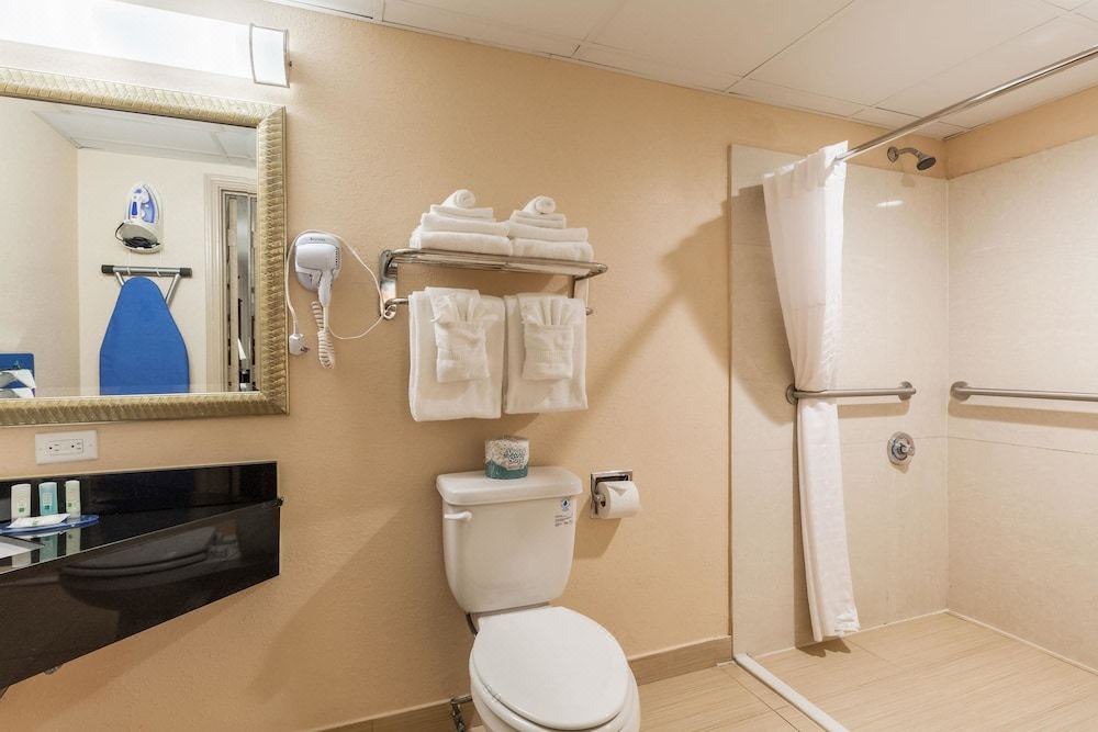 Photo of Bathroom in Pasadena