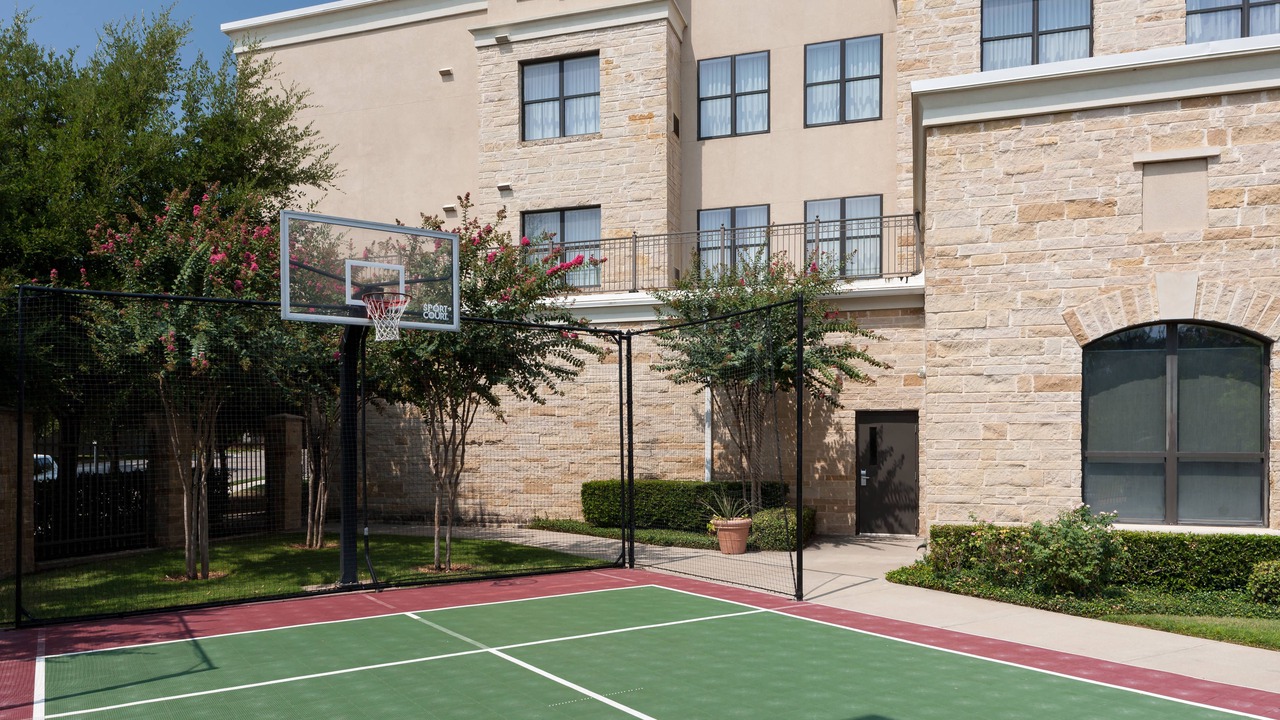 Photo of Buildings in Fort Worth Cultural District