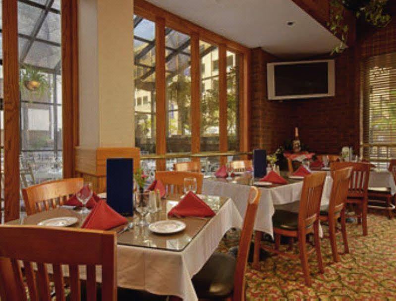 Photo of Livingroom in Downtown West