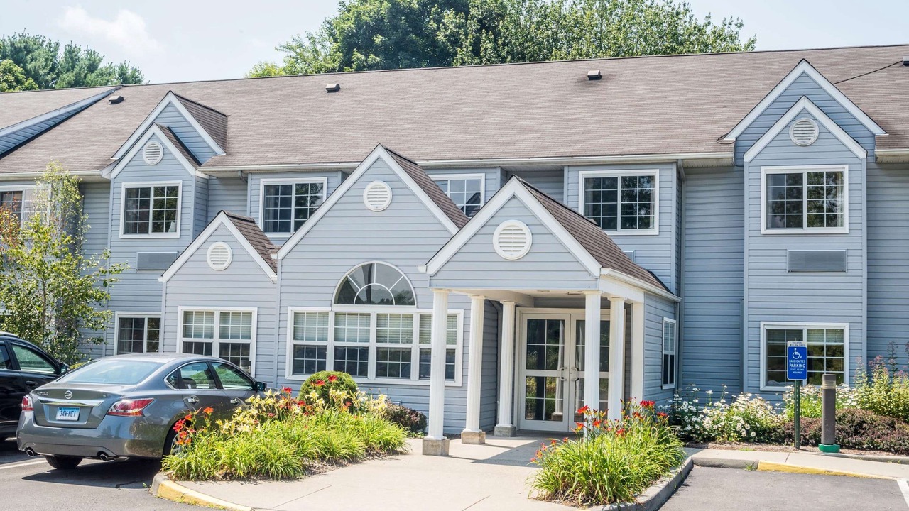 Photo of Buildings in Bethel