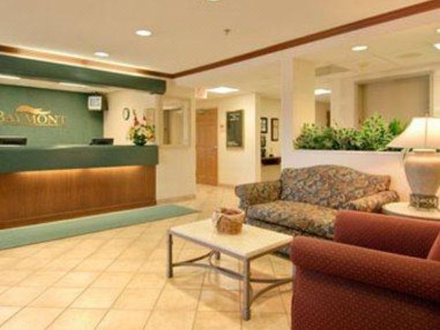 Photo of Livingroom in Sullivan