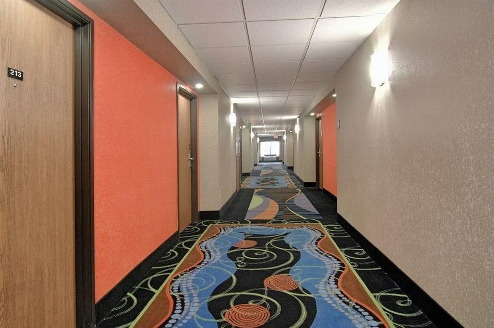 Photo of Bedroom in Lee's Summit