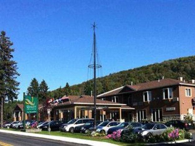 Photo of Buildings in Saint-Sauveur