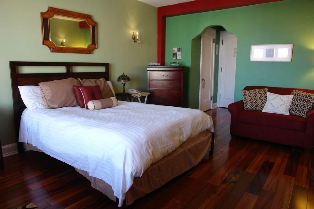 Photo of Bedroom in Yankee Hill