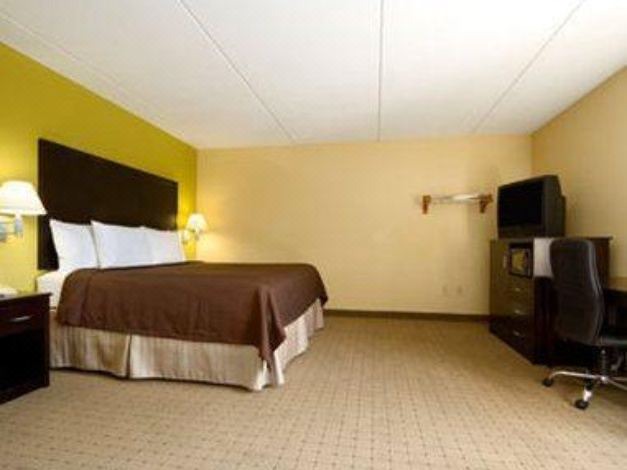 Photo of Bedroom in DeSoto