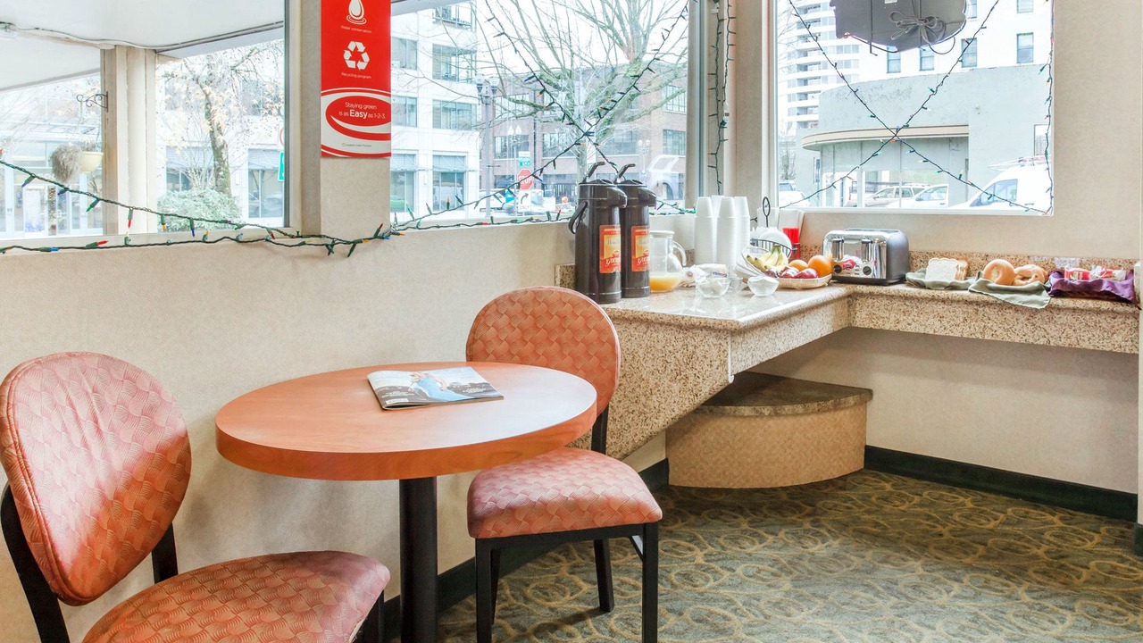 Photo of Livingroom in Downtown Vancouver