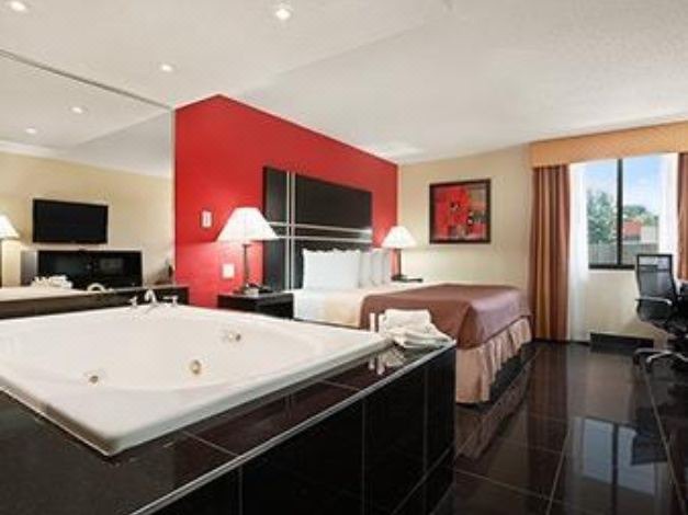 Photo of Livingroom in North Plainfield