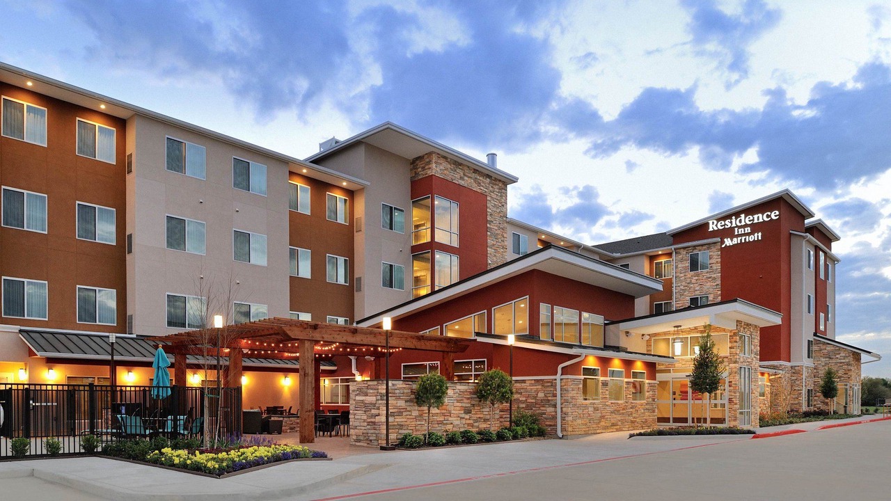 Photo of Buildings in Tomball