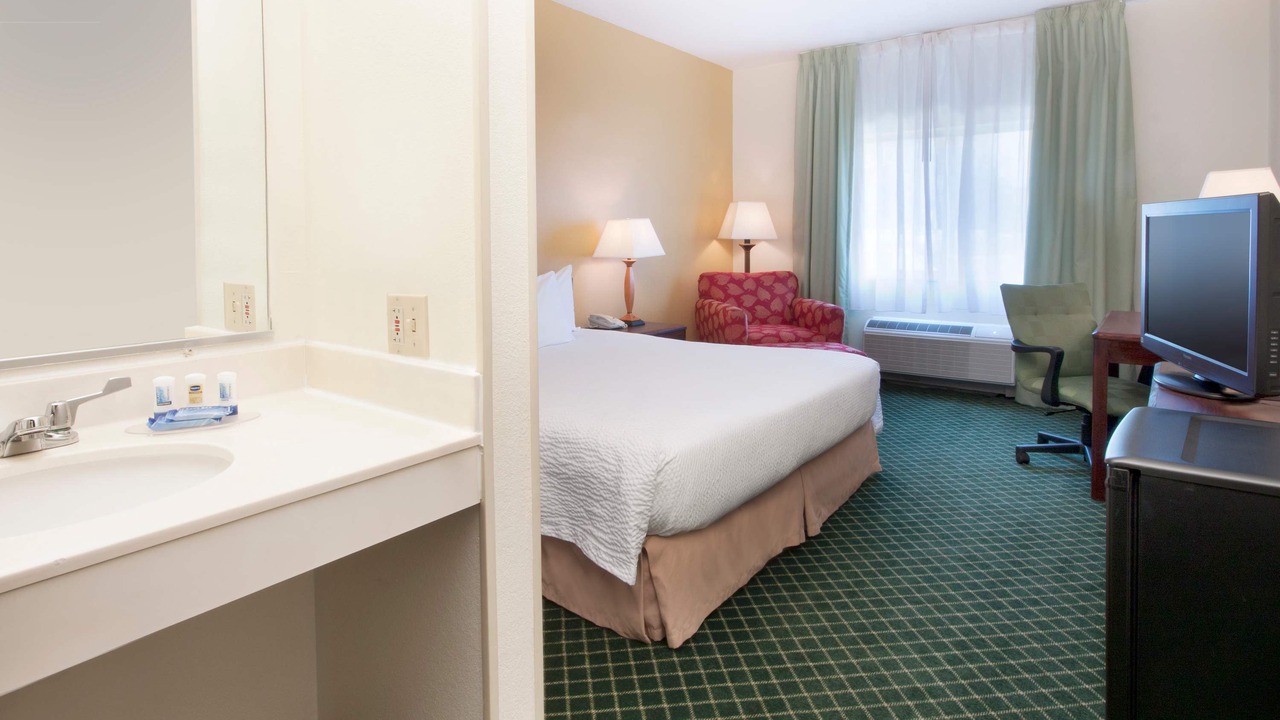 Photo of Bedroom in Deptford