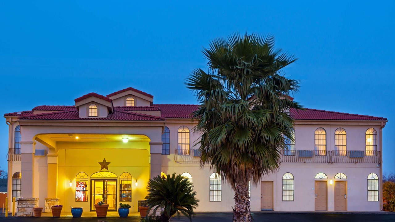 Photo of Buildings in West San Antonio