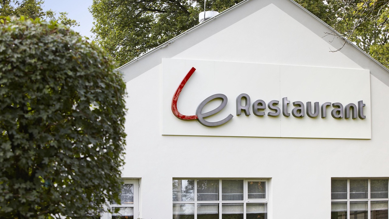 Photo of Buildings in La Source