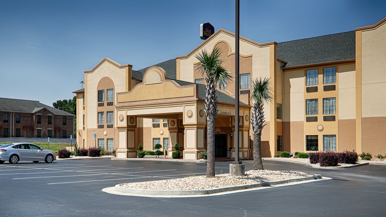 Photo of Buildings in Perry