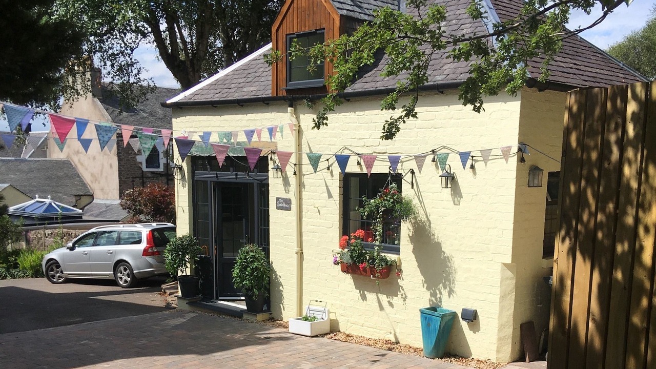 Photo of Buildings in Lanark