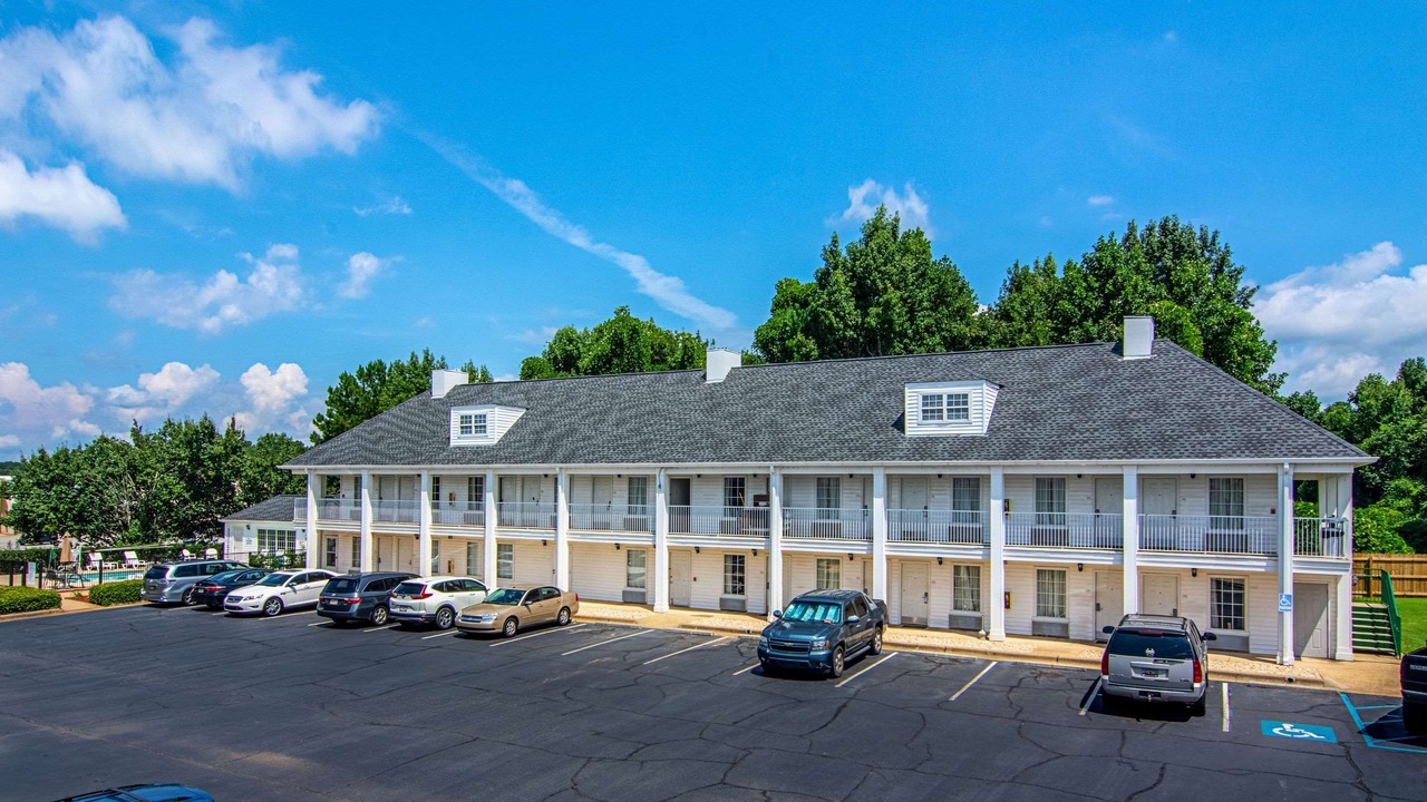 Photo of Buildings in LaGrange