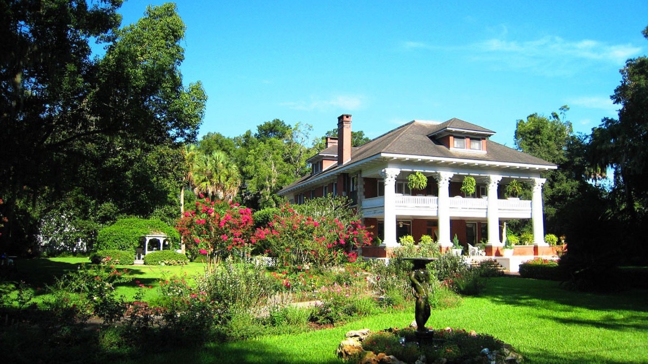 Photo of Buildings in Micanopy